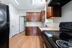 1530 1st Ave N, Texas City, TX 77590 - Photo 10