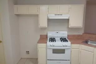 20107 Beechview Ln, Katy, TX 77449 - Photo 10