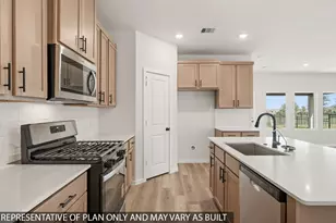 21918 Vernazza Bnd Dr, Hockley, TX 77447 - Photo 2