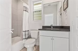 316 Jensen Dr, Houston, TX 77020 - Photo 10