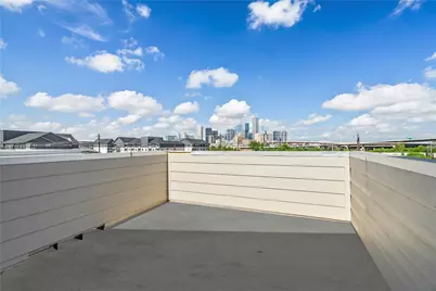 316 Jensen Drive, Houston, TX 77020 - Photo 6