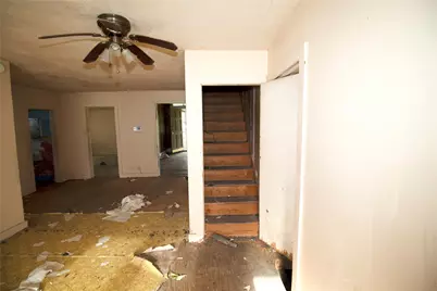 509 S Saint Andrews Street, Weimar, TX 78962 - Photo 18