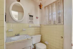 4530 Firnat St, Houston, TX 77016 - Photo 4