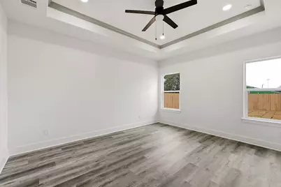 203 Lock Lane, Bryan, TX 77803 - Photo 10