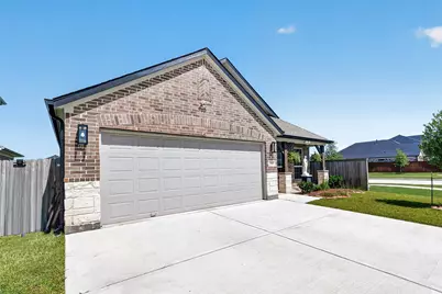 2819 Solitude Pine Lane, Katy, TX 77493 - Photo 2