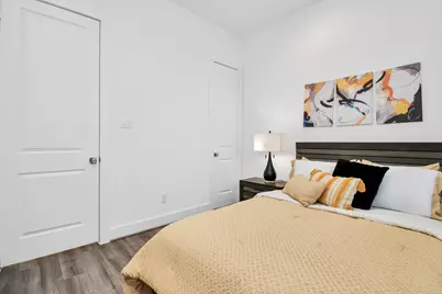 9005 Laverne Oak Lane, Houston, TX 77080 - Photo 6