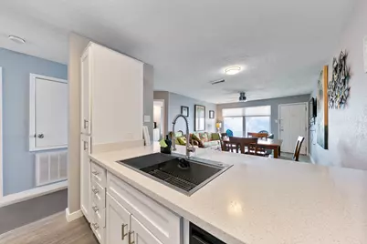 7600 Seawall Blvd #202, Galveston, TX 77551 - Photo 12