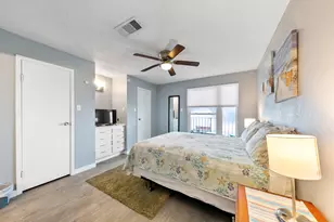 7600 Seawall Blvd, Galveston, TX 77551 - Photo 14