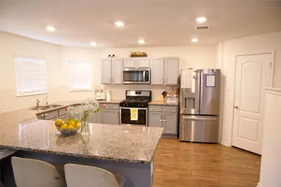 25219 Sierra Manor Court, Katy, TX 77493 - Photo 4