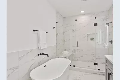 241 Rebecca Street #B, Houston, TX 77022 - Photo 16