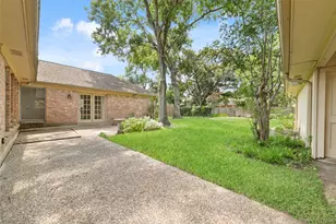 11838 Riverview Dr, Houston, TX 77077 - Photo 4