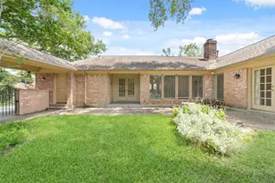 11838 Riverview Dr, Houston, TX 77077 - Photo 26