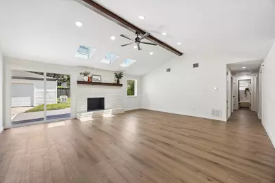 10618 Wickersham Lane, Houston, TX 77042 - Photo 4