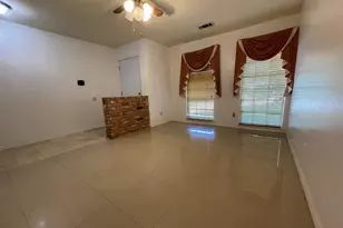 7106 Pella Dr, Houston, TX 77036 - Photo 4