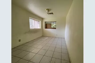 7106 Pella Dr, Houston, TX 77036 - Photo 28