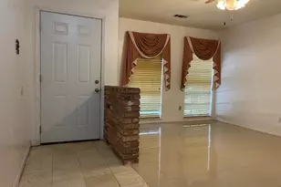 7106 Pella Dr, Houston, TX 77036 - Photo 6