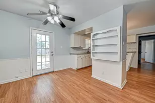 2946 Dragonwick Dr, Houston, TX 77045 - Photo 20