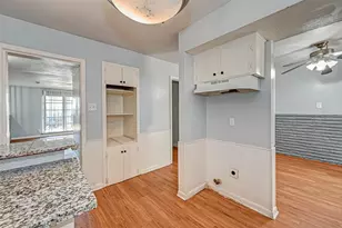 2946 Dragonwick Dr, Houston, TX 77045 - Photo 16