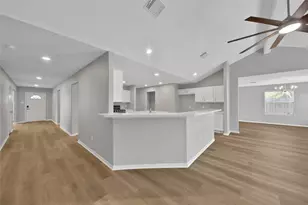 7706 Kempsey Ln, Houston, TX 77040 - Photo 12