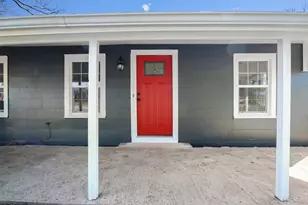 407 N Amthor St, Bellville, TX 77418 - Photo 4