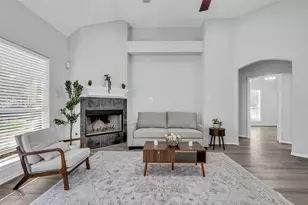 3002 Pine Chase Dr, Montgomery, TX 77356 - Photo 12