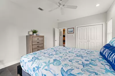 814 Hall Avenue, Seabrook, TX 77586 - Photo 16