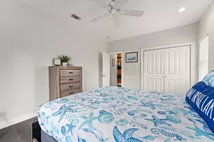 814 Hall Ave, Seabrook, TX 77586 - Photo 16