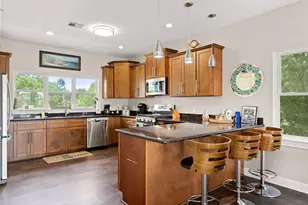 814 Hall Ave, Seabrook, TX 77586 - Photo 8