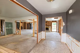4830 Bayou Vista Dr, Houston, TX 77091 - Photo 6