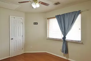 16306 Ash Point Ln, Sugar Land, TX 77498 - Photo 32
