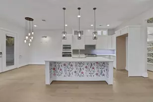 8558 Ridgepoint Dr, Houston, TX 77055 - Photo 26