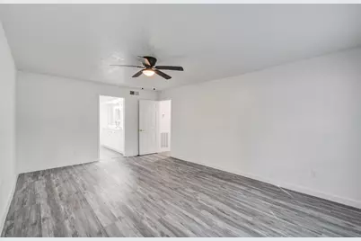 812 Stone Mountain Drive, Conroe, TX 77302 - Photo 14