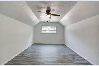 812 Stone Mountain Drive, Conroe, TX 77302 - Photo 22