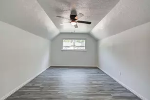 812 Stone Mountain Dr, Conroe, TX 77302 - Photo 22