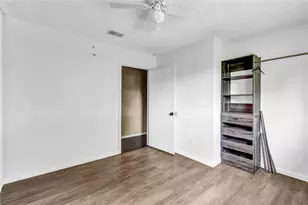 3 Chuckwagon Ct, Angleton, TX 77515 - Photo 22