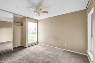 3 Chuckwagon Ct, Angleton, TX 77515 - Photo 18