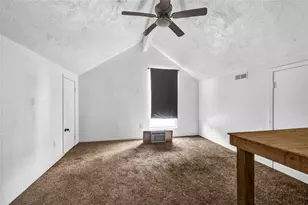 3 Chuckwagon Ct, Angleton, TX 77515 - Photo 16