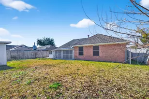 9927 Glenkirk Dr, Houston, TX 77089 - Photo 20