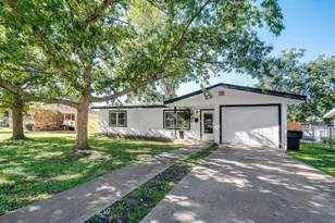 804 N Milam St, Fredericksburg, TX 78624 - Photo 20