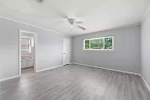 12211 Pine Knoll Dr, Houston, TX 77099 - Photo 18