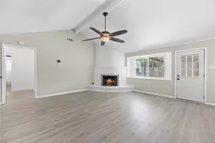 12211 Pine Knoll Dr, Houston, TX 77099 - Photo 10