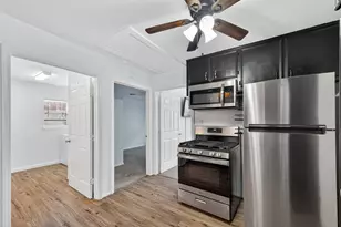 9858 Sageaspen Ln, Houston, TX 77089 - Photo 8