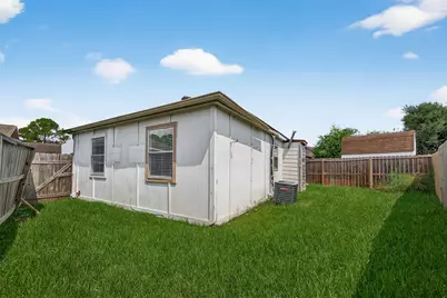9858 Sageaspen Lane, Houston, TX 77089 - Photo 22