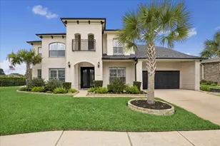 2006 Ketch Ct, Seabrook, TX 77586 - Photo 2