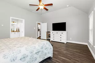 25702 Balsamwood Dr, Tomball, TX 77375 - Photo 26