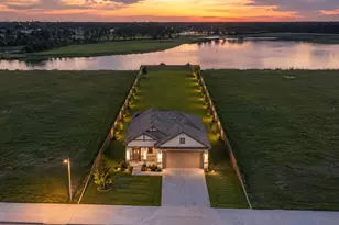 17035 Brine Pool Ln, Crosby, TX 77532 - Photo 2