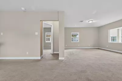 1315 E 33rd Street, Houston, TX 77022 - Photo 10