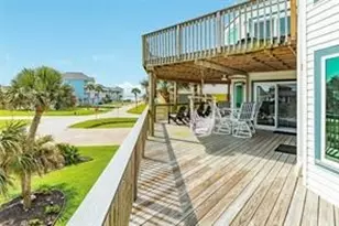 4119 Campeche Ct, Galveston, TX 77554 - Photo 10