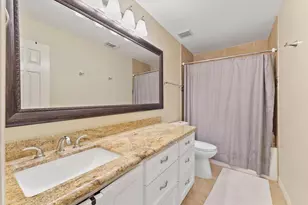18206 Noble Forest Dr, Humble, TX 77346 - Photo 16