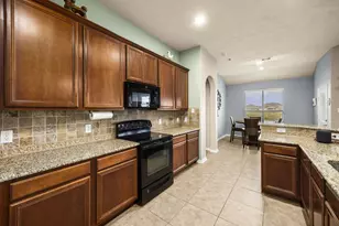 2202 Winchester Lake, Rosenberg, TX 77471 - Photo 16